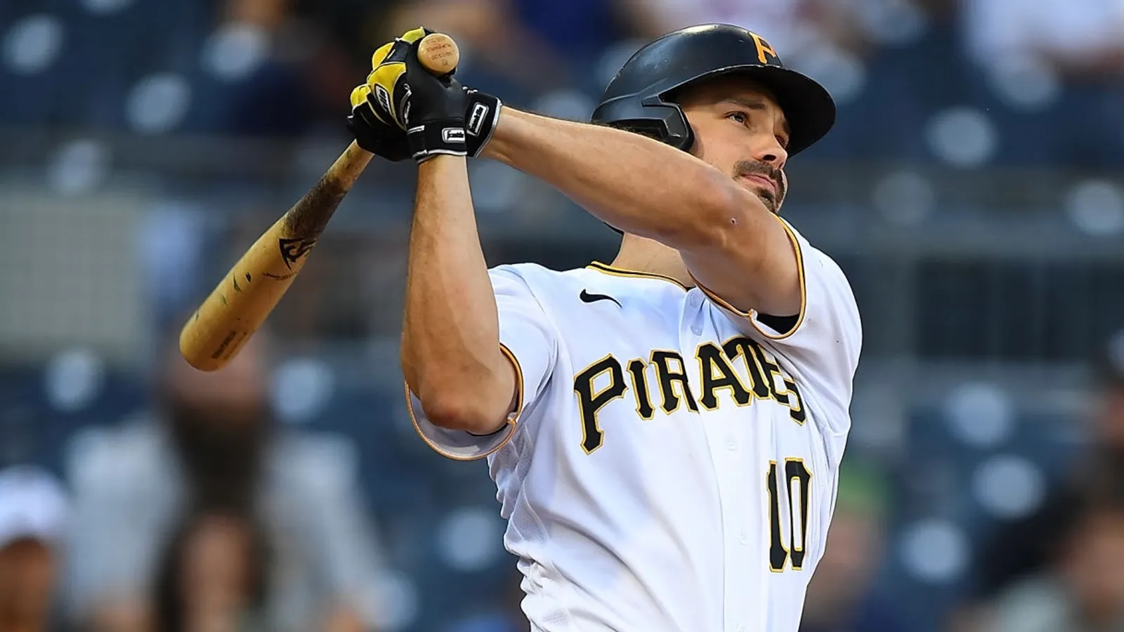 Definitively back after slump year, Reynolds finding success by getting swing out in front taken at PNC Park (Pirates). Photo by JOE SARGENT / GETTY